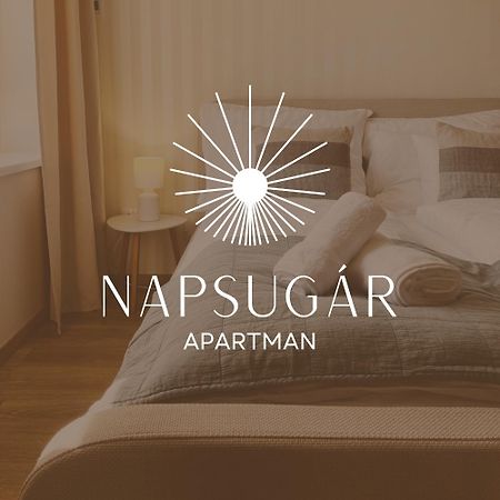 Napsugar Apartman เคสเท ภายนอก รูปภาพ